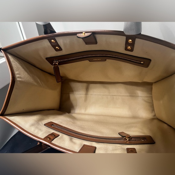 Versace tote bag
large Versace Allover-jacquard tote bag - Picture 7 of 9